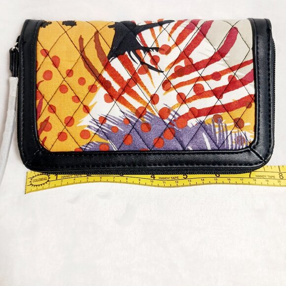 NWT Vera Bradley Ultimate Wristlet Wallet - Painted Feathers (Retired) Versatile - Picture 14 of 15